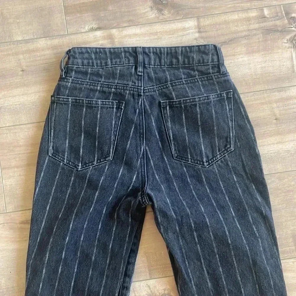 4/$25 PacSun Black Wash Pin Stripe Mom Jeans Sz 23 - Picture 10 of 10